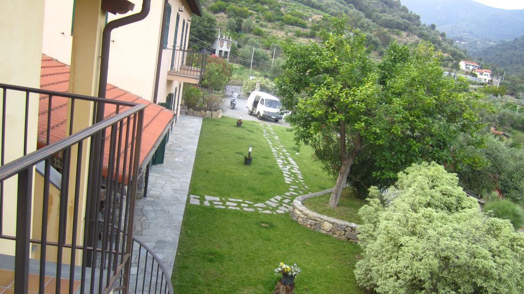 Agriturismo Turlin Vallebona エクステリア 写真